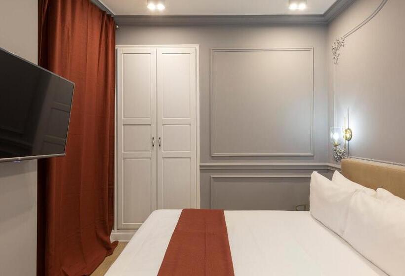 غرفة قياسية, Vespucci Boutique