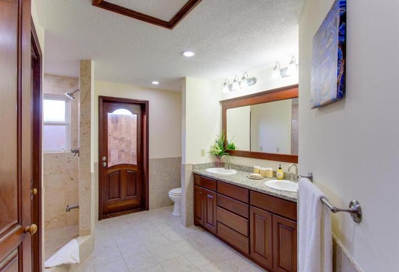 آپارتمان 2 خوابه, Seiri Del Mar