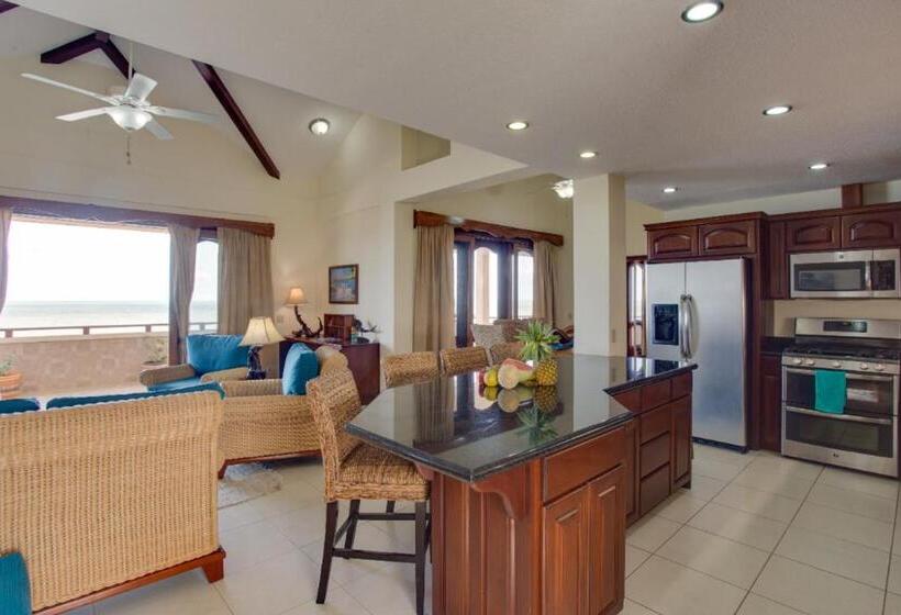 ویلای 3 خوابه, Seiri Del Mar