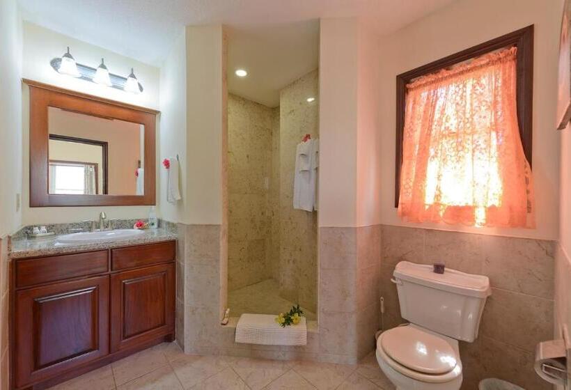 ویلای 2 خوابه, Seiri Del Mar