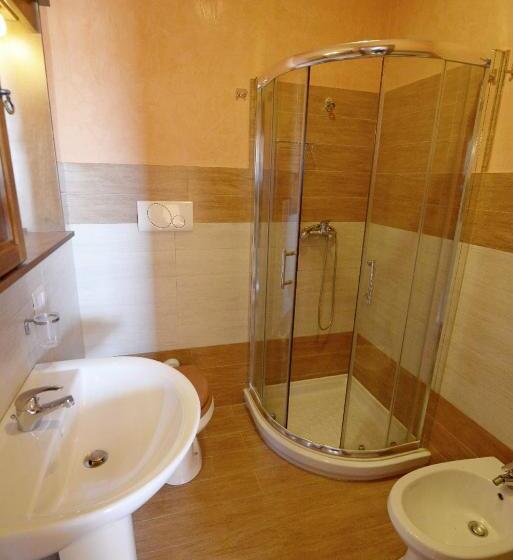 דירת חדר, Toto Residence