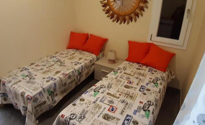 דירת חדר סופריור, Toto Residence