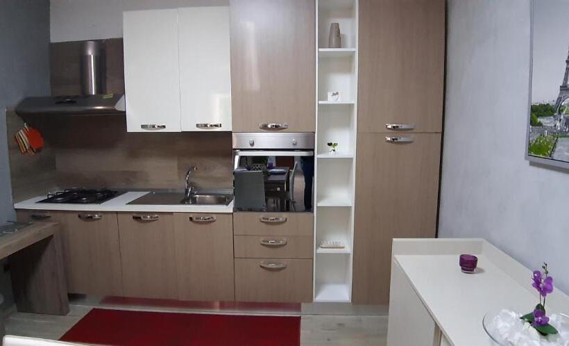 דירת חדר סופריור, Toto Residence