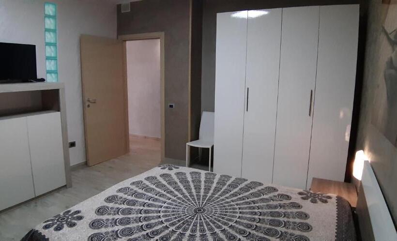 דירת חדר סופריור, Toto Residence