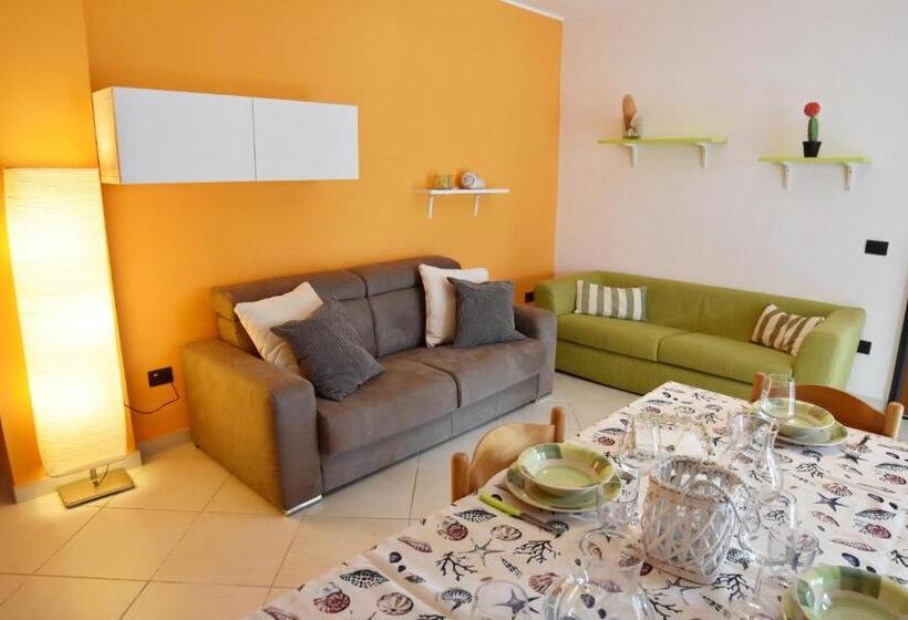 בית, 2 חדרי שינה, Toto Residence