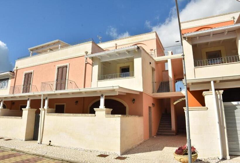 Апартаменты 2 Спальни, Toto Residence