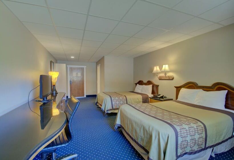 غرفه قياسيه سريرين مزدوجين, Village Inn