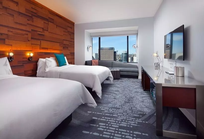 اتاق استاندارد با 2 تخت دوبل, W Seattle