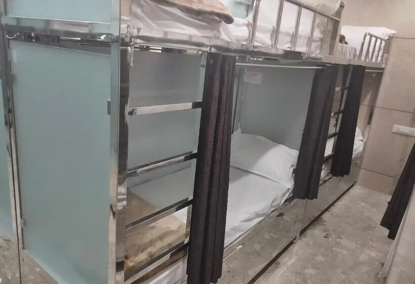 Bed in Shared Room with Shared Bathroom, Diamond Ac Dormitory And Guest House