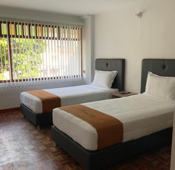 חדר משפחתי, Perugino´s Hotel Galeria