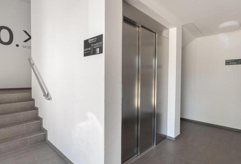 Люкс с Балконом, Limehome Trier Nikolaus Leis Straße