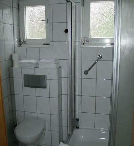 スタンダードシングルルーム, Gästehaus Bleibergquelle