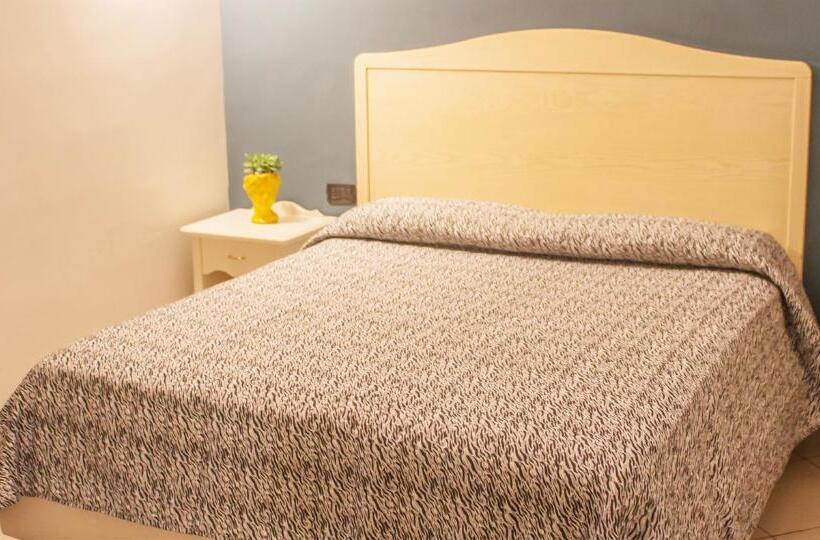 اتاق استاندارد, Serena