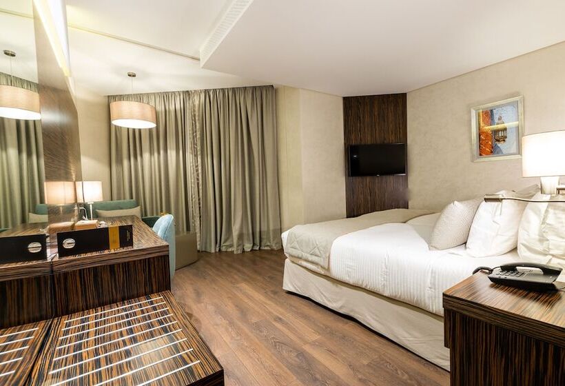 חדר דלוקס, Nour Plazza