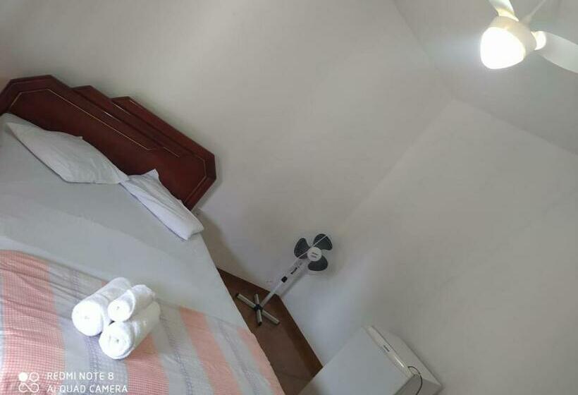 جناح, Estadia Cipó