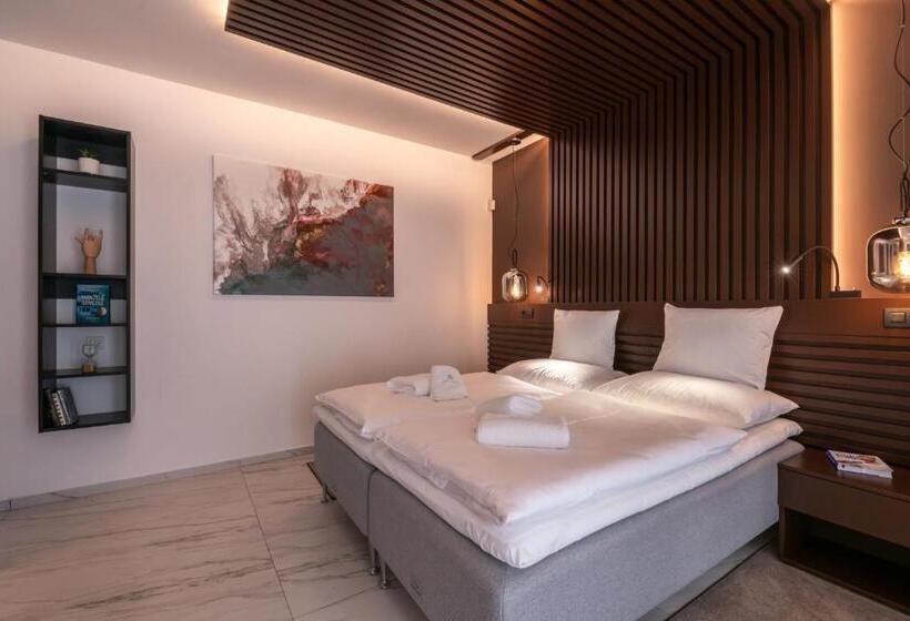 اتاق استاندارد, Resort Cattaleya