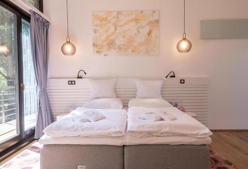 اتاق سوپریور, Resort Cattaleya