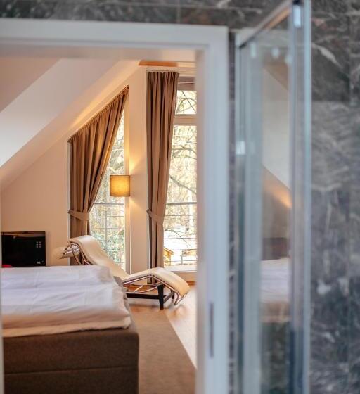 اتاق استاندارد با بالکن, Resort Cattaleya