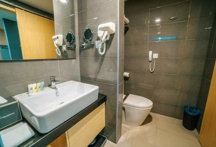 إستوديو قياسي مطل على المدينة, Swiss Belhotel Kuantan