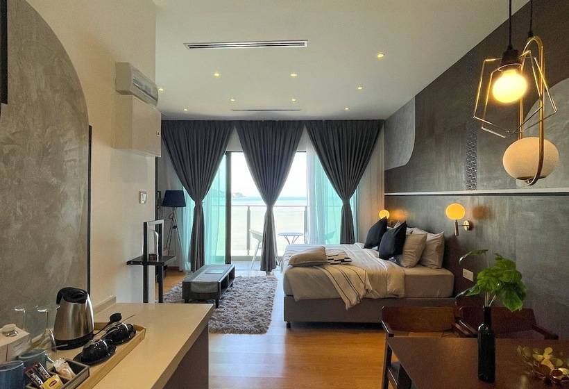 غرفة ديلوكس مطلّة علي البحر, Swiss Belhotel Kuantan