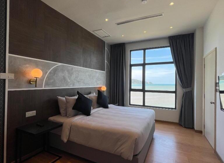 جناح بريميوم مطل علي البحر, Swiss Belhotel Kuantan