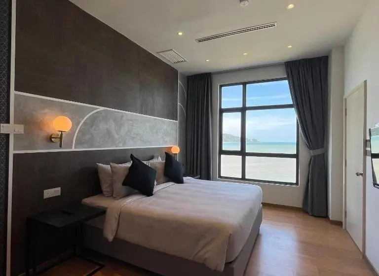 سوئیت پریمیوم با چشم‌انداز دریا, Swiss Belhotel Kuantan