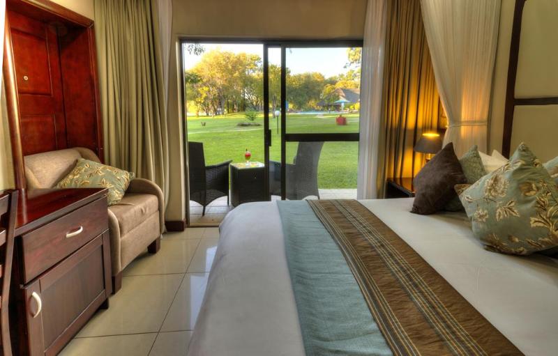اتاق استاندارد با چشمانداز باغ, Azambezi River Lodge