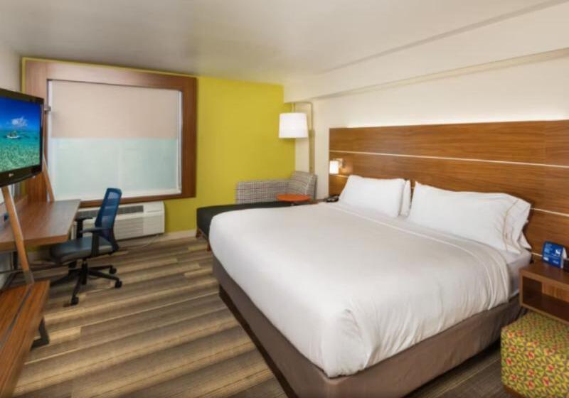 اتاق استاندارد با چشمانداز رودخانه, Azambezi River Lodge