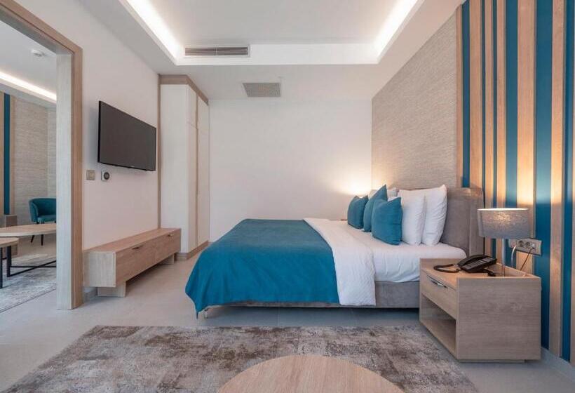 استودیوی استاندارد, Montenegro