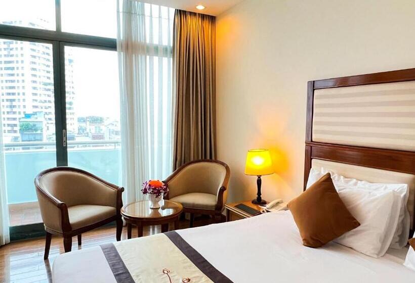 اتاق اجرایی, Ramana Saigon