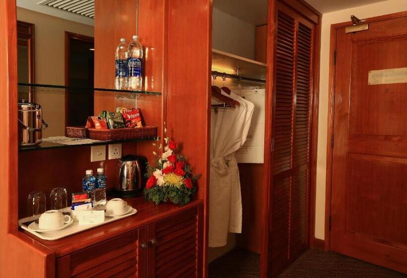 اتاق سوپریور, Ramana Saigon