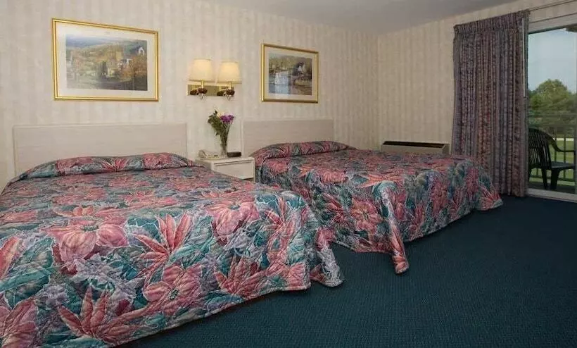 اتاق لوکس, Winnapaug Inn