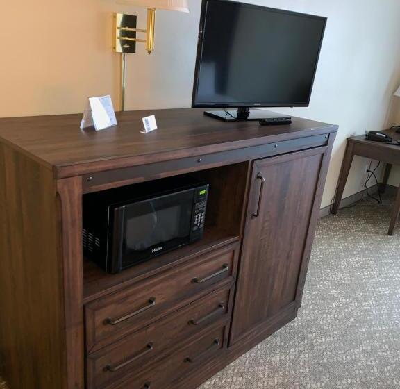 غرفة قياسية, Yellowstone Lodge