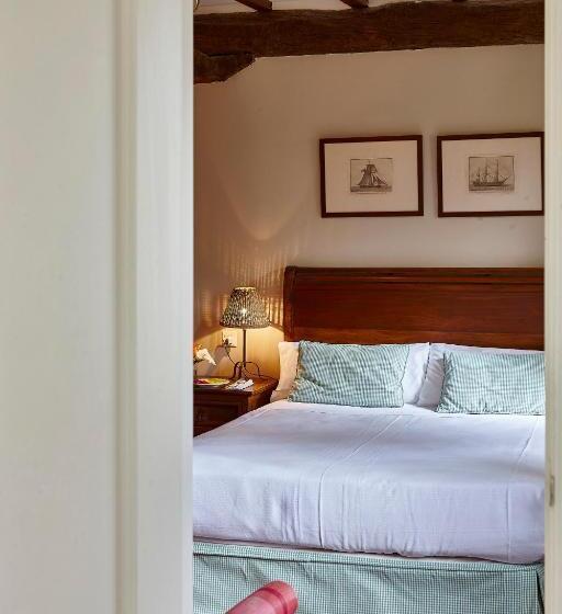 اتاق استاندارد, Zubieta