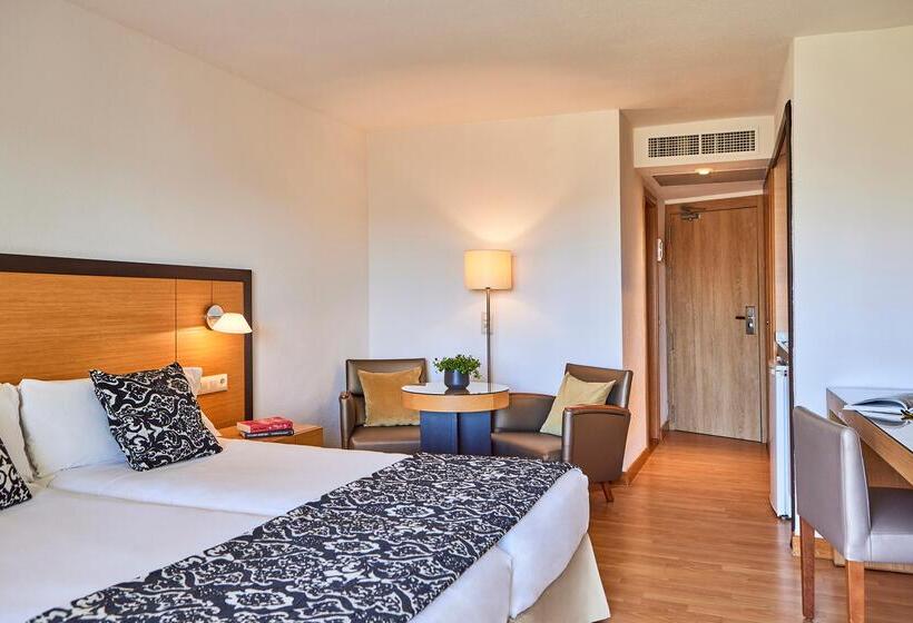 スタンダードスタジオ, Zafiro Tropic