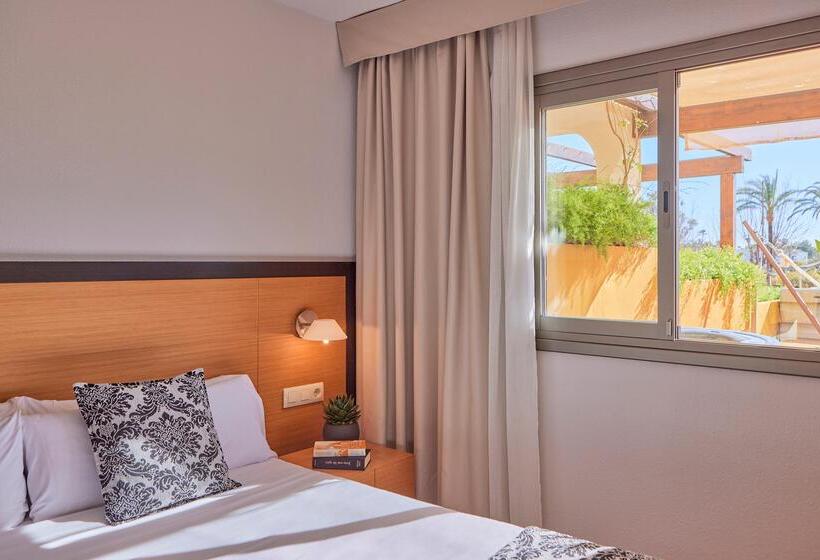 ロイヤルスイート, Zafiro Tropic