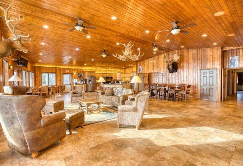 منزل غرفة نوم واحدة, Lewis & Clark Resort