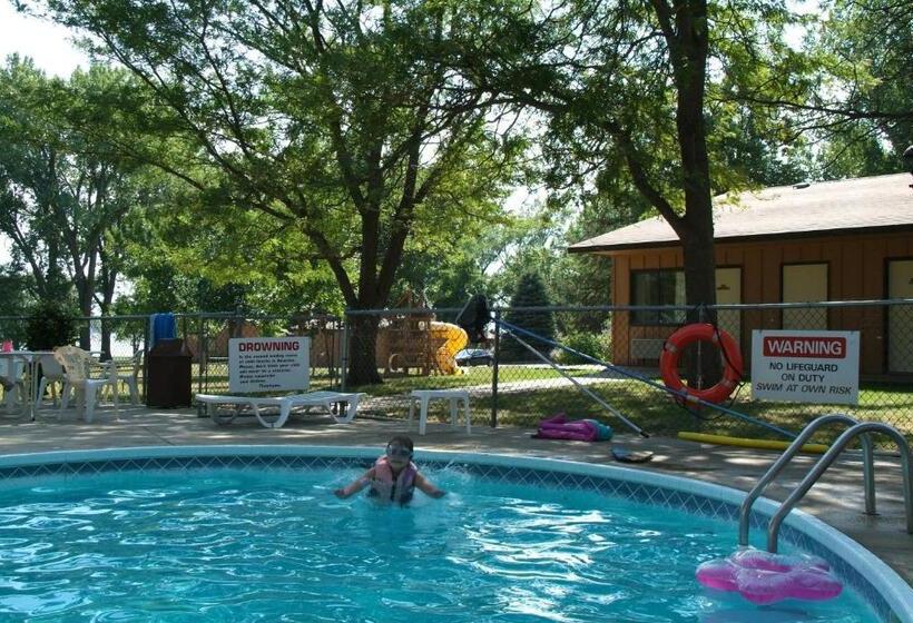 منزل غرفة نوم واحدة, Lewis & Clark Resort