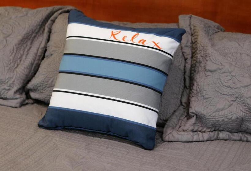 غرفة قياسية سرير كينج, Lewis & Clark Resort