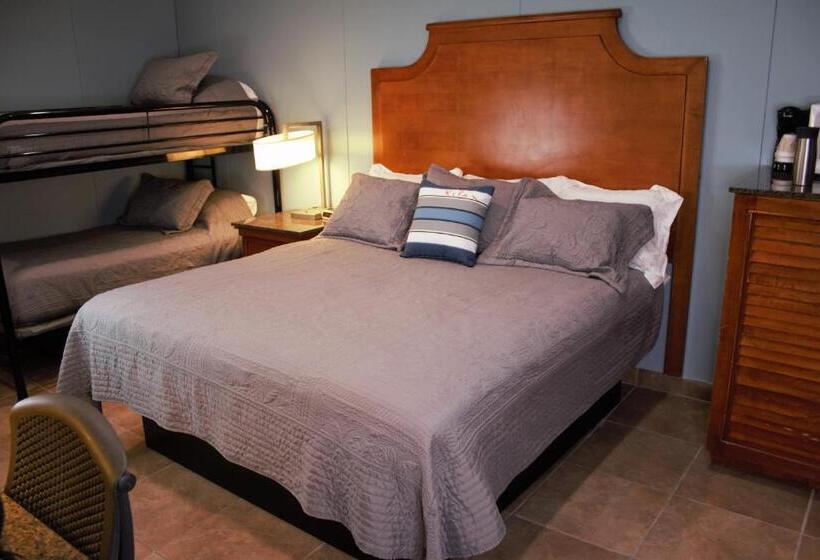 غرفة قياسية سرير كينج, Lewis & Clark Resort