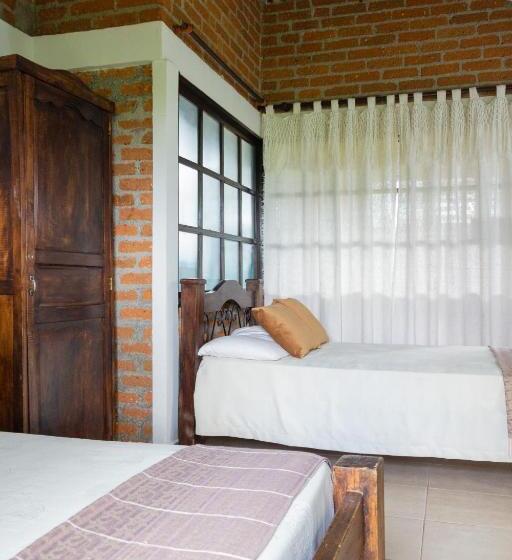 Quarto Superior Vista Jardim, Finca Hotel Casa Nostra, Villa Mariana