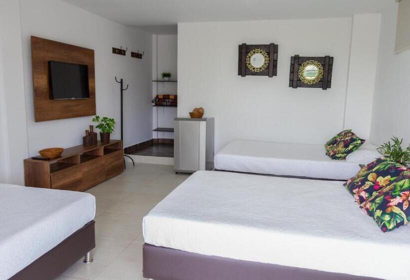 Quarto Triplo Superior, Finca Hotel Casa Nostra, Villa Mariana