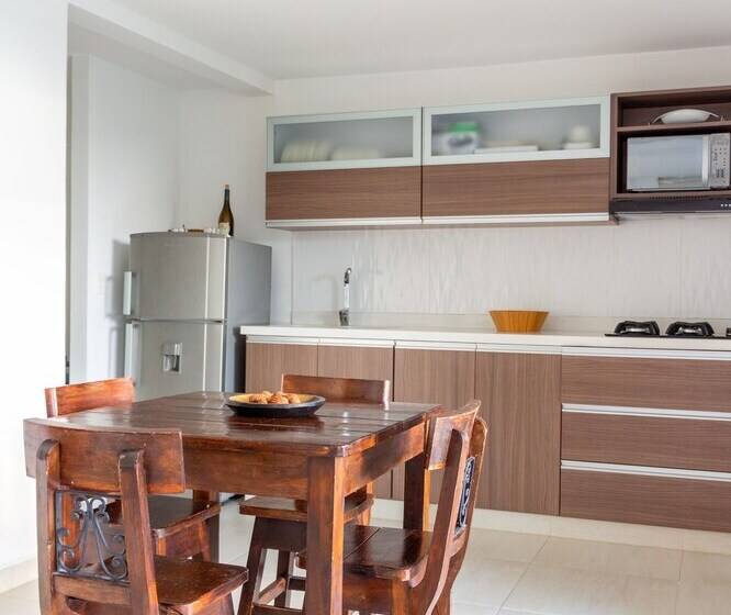 آپارتمان 1 خوابه با چشم‌انداز استخر, Finca Hotel Casa Nostra, Villa Mariana