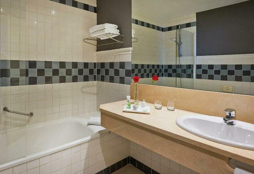 스탠다드 룸, Abba Euskalduna