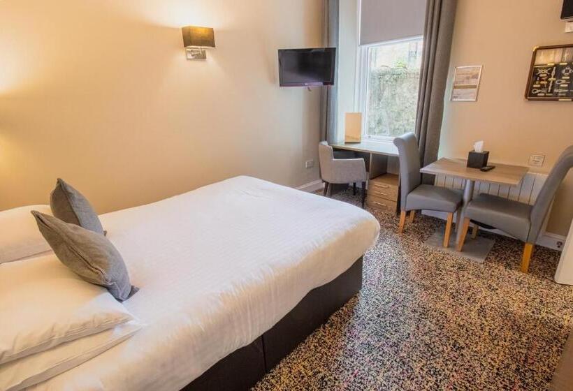 חדר סטנדרט יחיד, Ambassador