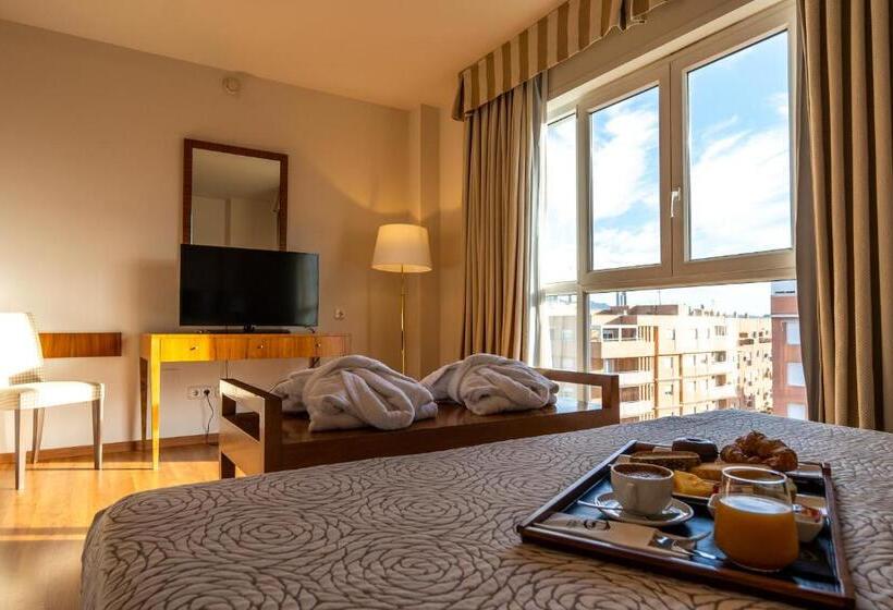 سوییت جونیور, Avenida