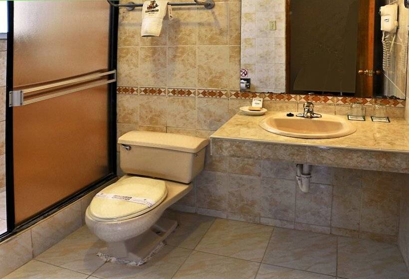 Номер Стандарт, Balsa Inn