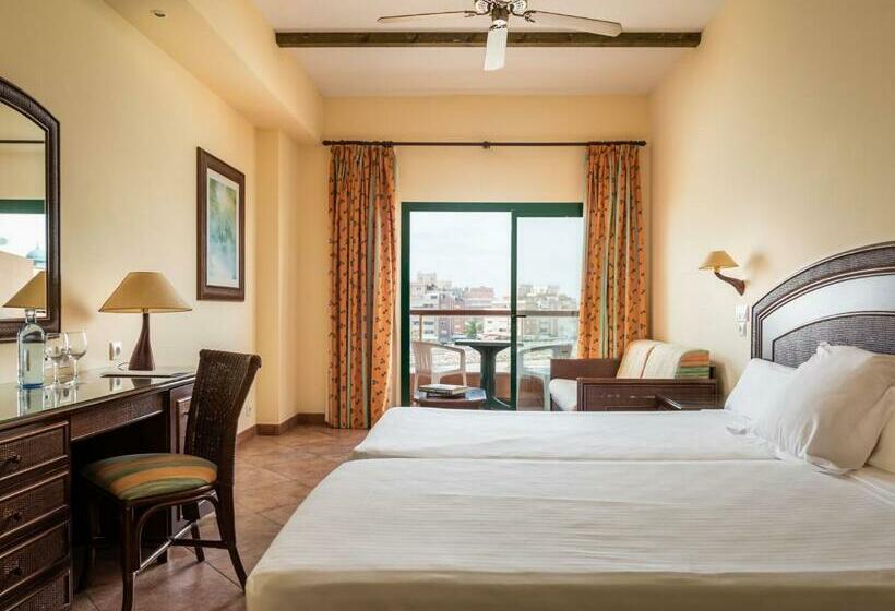 스탠다드 트리플 룸, ALEGRIA Colonial Mar Aquafun