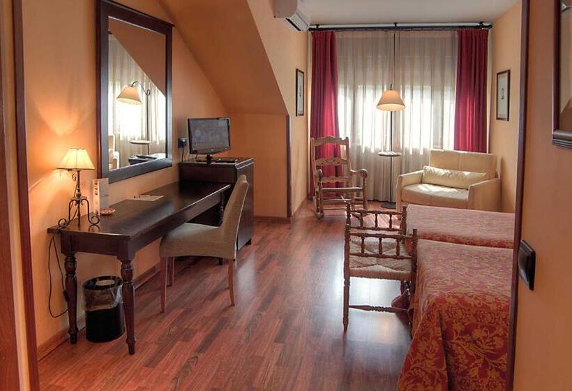 高级大房间, Cotiella