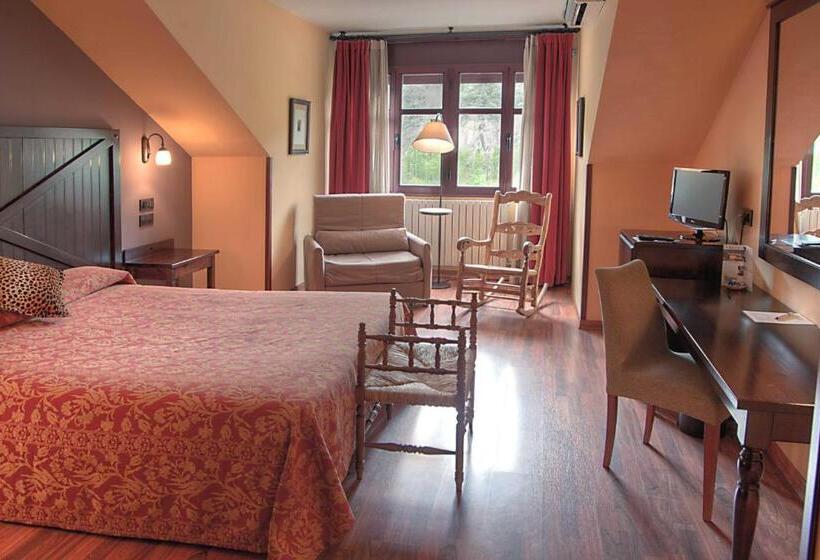 高级大房间, Cotiella